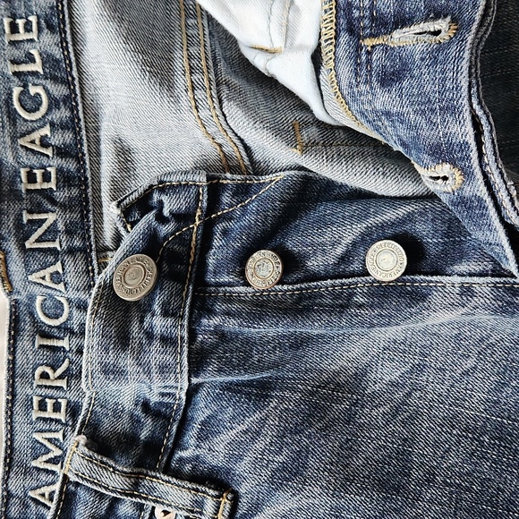 American Eagle Relaxed Straight Jeans - Picture 5 of 7